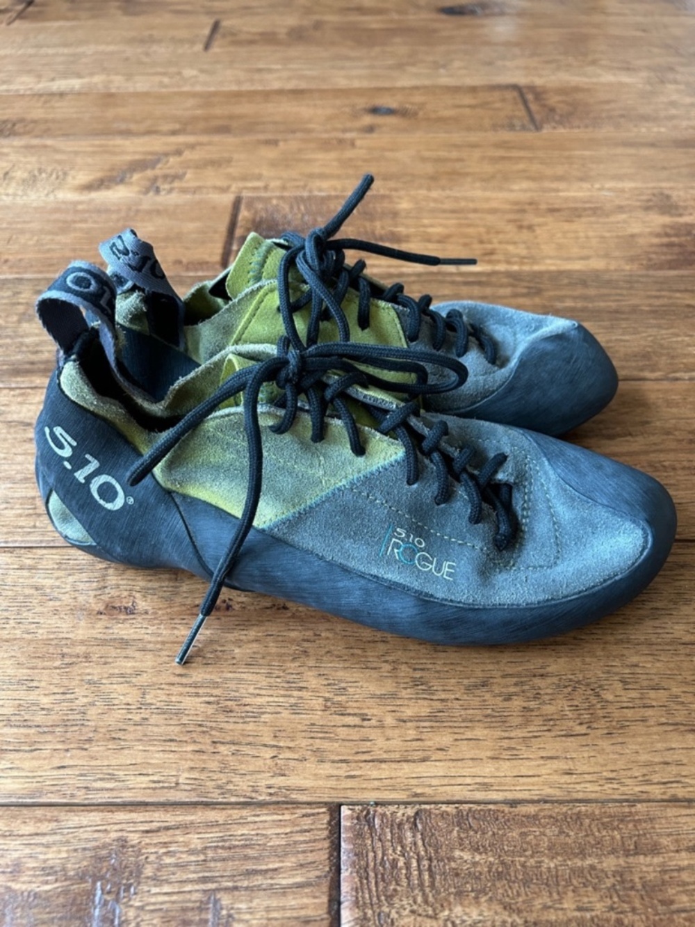 Five Ten 5.10 Rogue Lace Up Rock Climbing Shoes Gray Black Green Mens Size 7.5